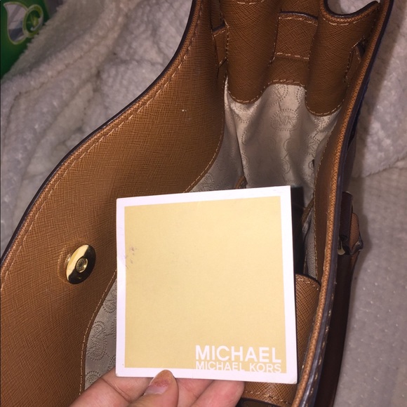 Michael Kors “Hamilton” Bag in LG - Picture 4 of 6